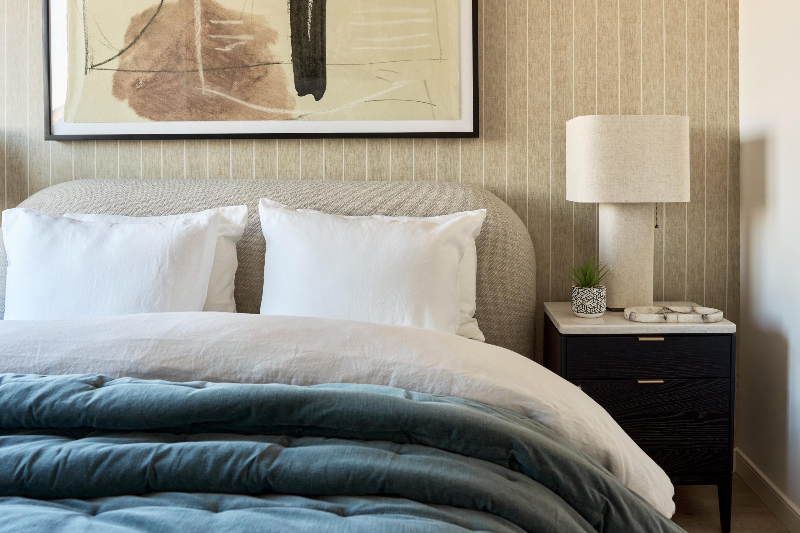 CityHouseOldTown_LuxuryCommunity_Bedroom_AlexandriaVA