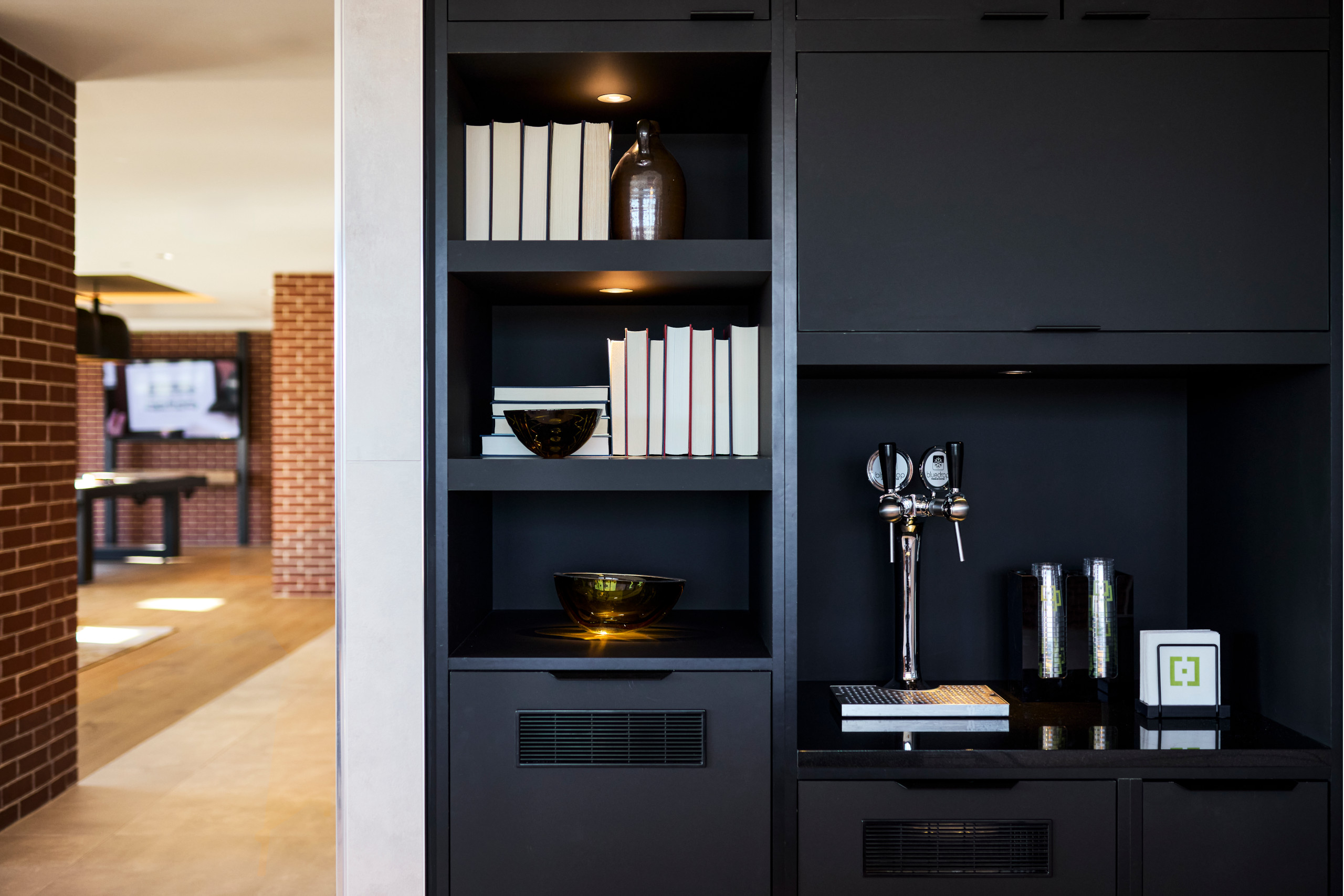 CityHouseOldTown_LuxuryCommunity_Lounge_AlexandriaVA